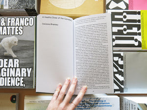 CriticALL!: (un)professional everyday design criticism