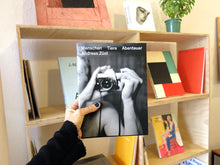 Load image into Gallery viewer, Andreas Züst - Menschen, Tiere, Abenteuer