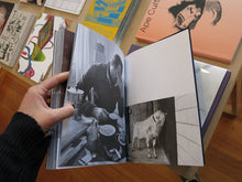 Load image into Gallery viewer, Andreas Züst - Menschen, Tiere, Abenteuer