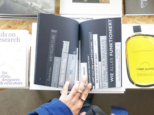 Sadie Plant – Comment lire a bookshelf in einem Buch