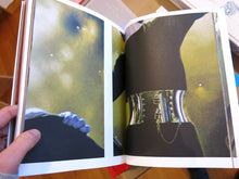 Load image into Gallery viewer, Elodie Pong - Paradise Paradoxe