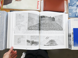 Vera Lehndorff & Holger Trülzsch – The Seen and the Unseen